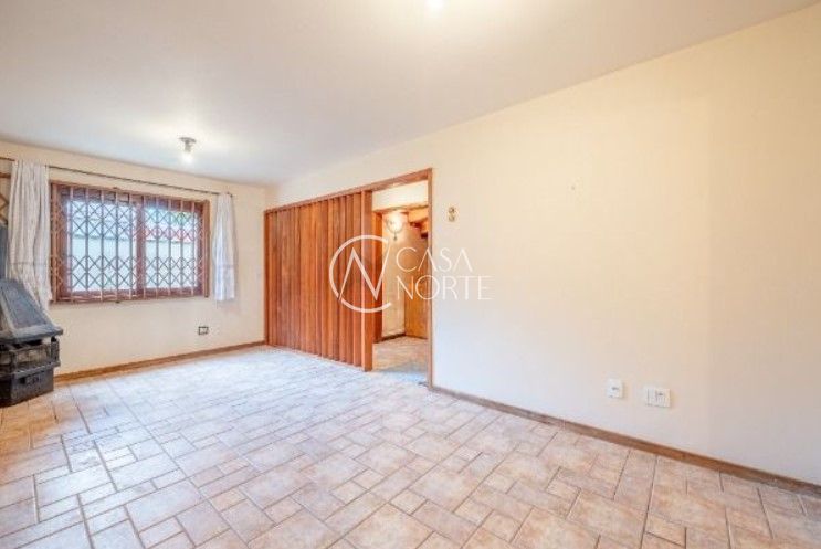 Casa de Condomínio à venda com 3 quartos, 141m², 1 suíte, 2 vagas, Rua Doutor Barcelos no bairro Tristeza em Porto Alegre