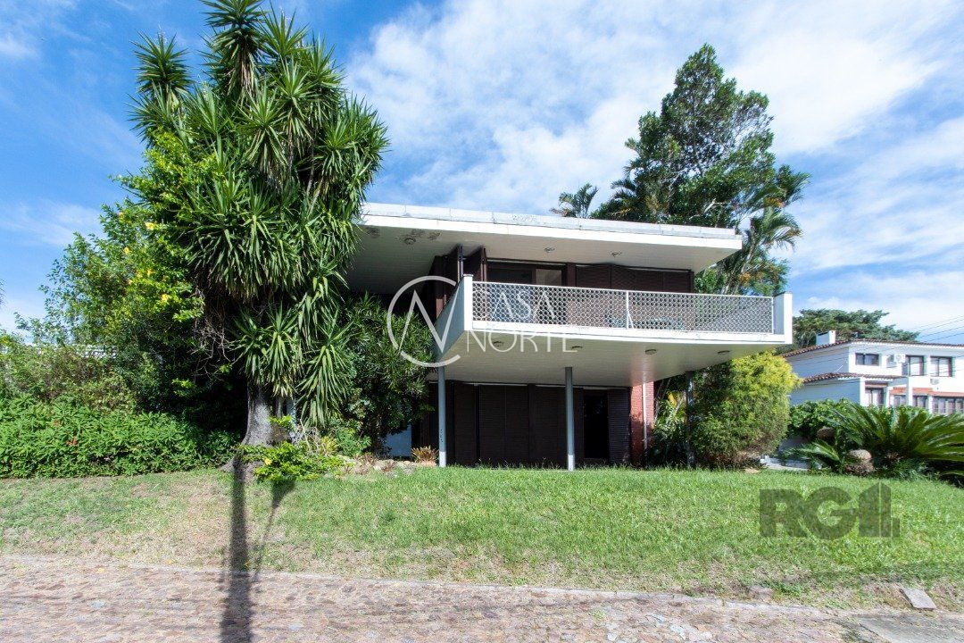 Casa de Condomínio à venda com 4 quartos, 724m², 4 suítes, 6 vagas, Rua Sinke no bairro Santa Tereza em Porto Alegre