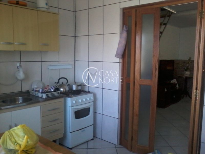 Casa à venda com 3 quartos, 90m², 1 suíte, Rua Say Marques no bairro Aberta dos Morros em Porto Alegre