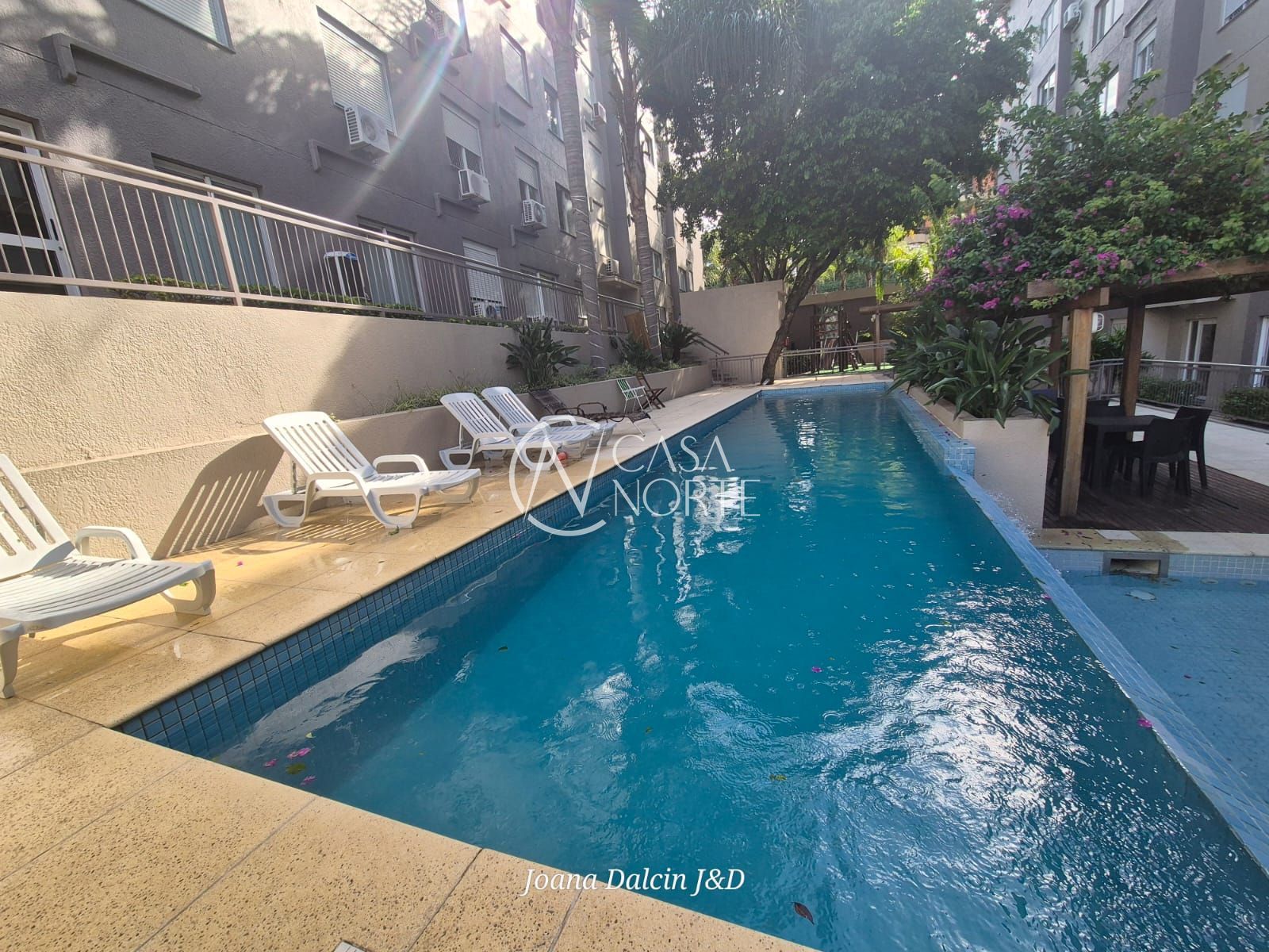 Apartamento à venda com 2 quartos, 64m², 1 suíte, 1 vaga, Rua Mariano de Matos no bairro Santa Tereza em Porto Alegre