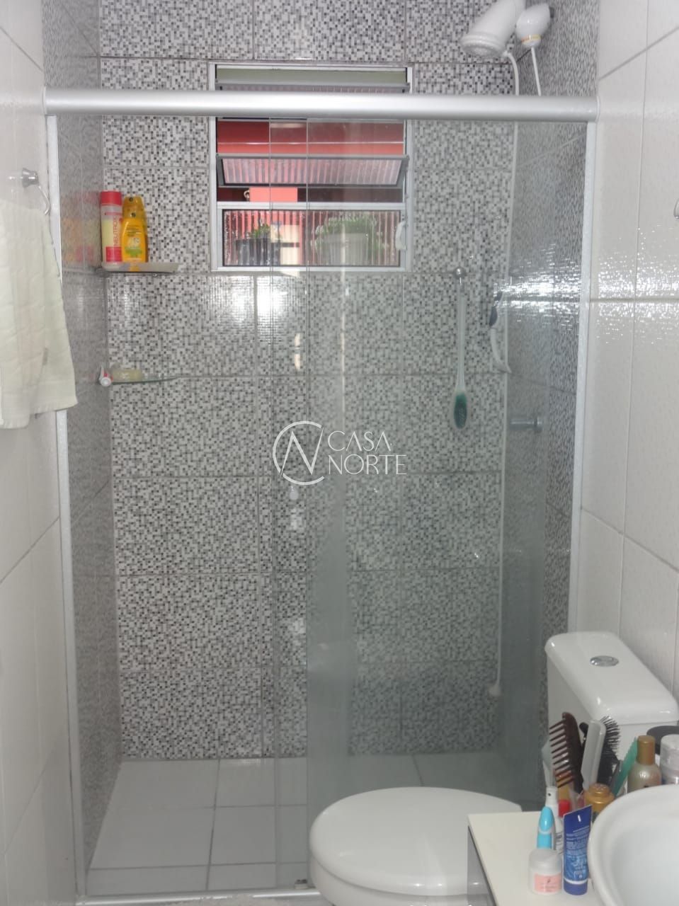 Casa de Condomínio à venda com 2 quartos, 100m², 1 vaga, Avenida Edgar Pires de Castro no bairro Hípica em Porto Alegre