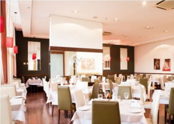 Flat à venda com 1 quarto, 38m², 1 suíte, 1 vaga, Avenida Borges de Medeiros no bairro Praia de Belas em Porto Alegre