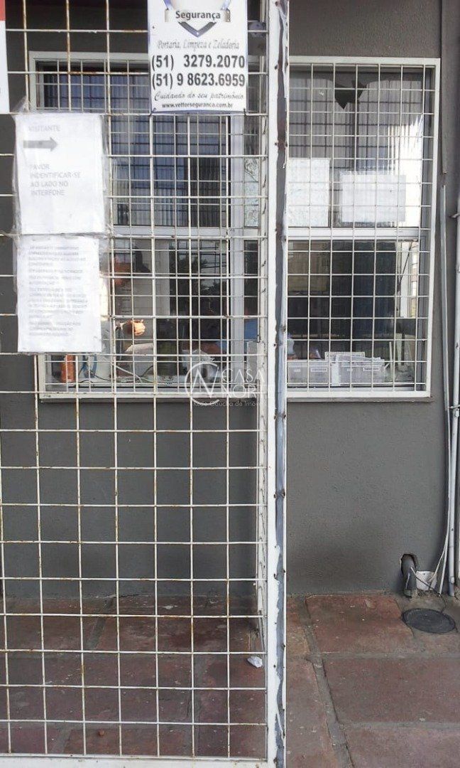 Apartamento à venda com 2 quartos, 45m², Estrada Barro Vermelho no bairro Restinga em Porto Alegre