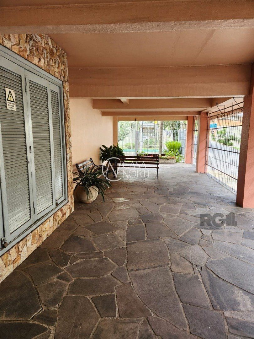 Apartamento à venda com 2 quartos, 61m², Rua São Benedito no bairro Jardim do Salso em Porto Alegre