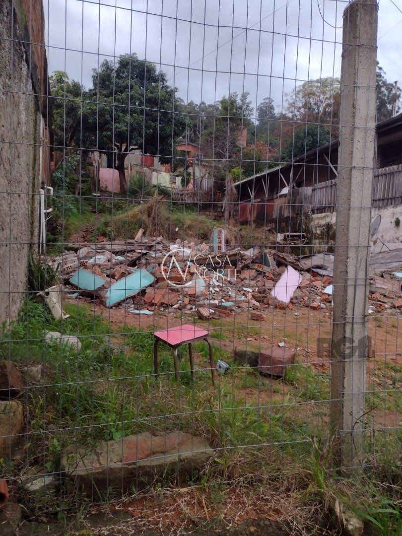Terreno à venda  com 623m², Estrada dos Barcellos no bairro Cascata em Porto Alegre