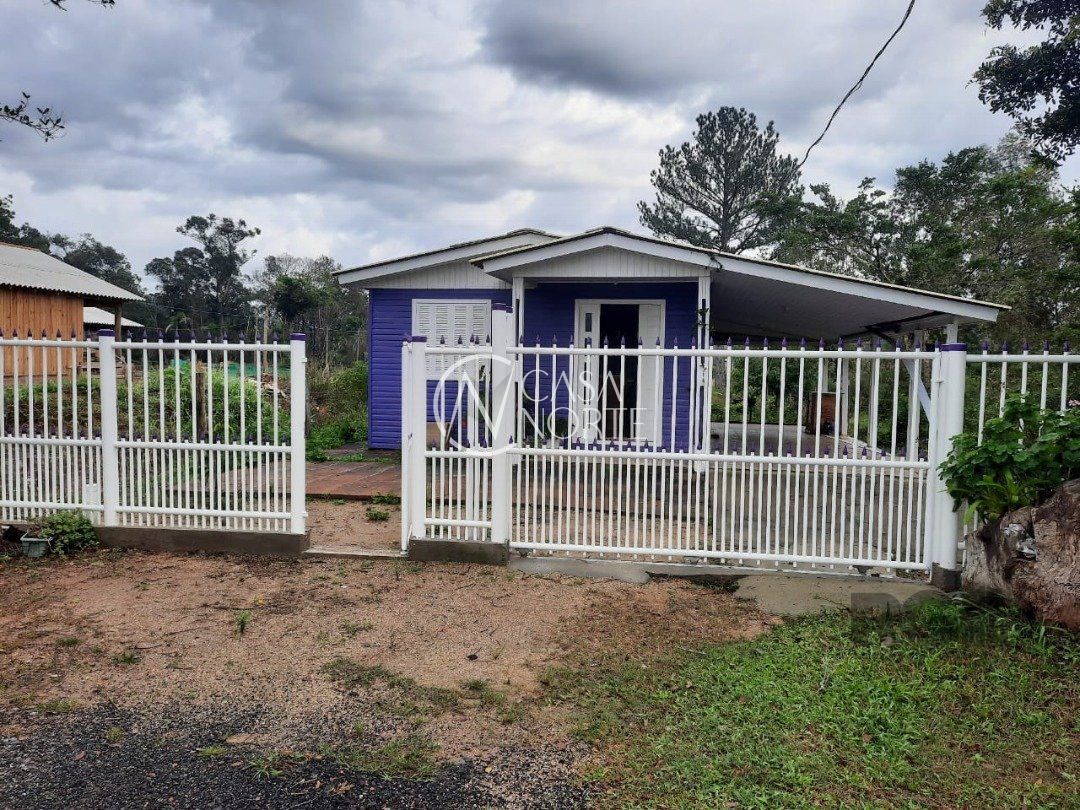 Casa à venda com 1 quarto, 29m², Avenida Edgar Pires de Castro no bairro Lageado em Porto Alegre