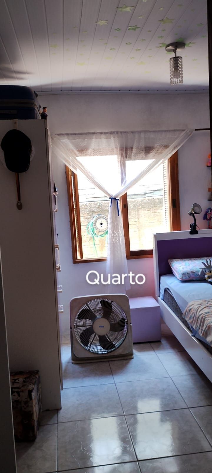 Casa à venda com 2 quartos, 72m², 1 vaga, Rua Cássia Eller no bairro Ponta Grossa em Porto Alegre