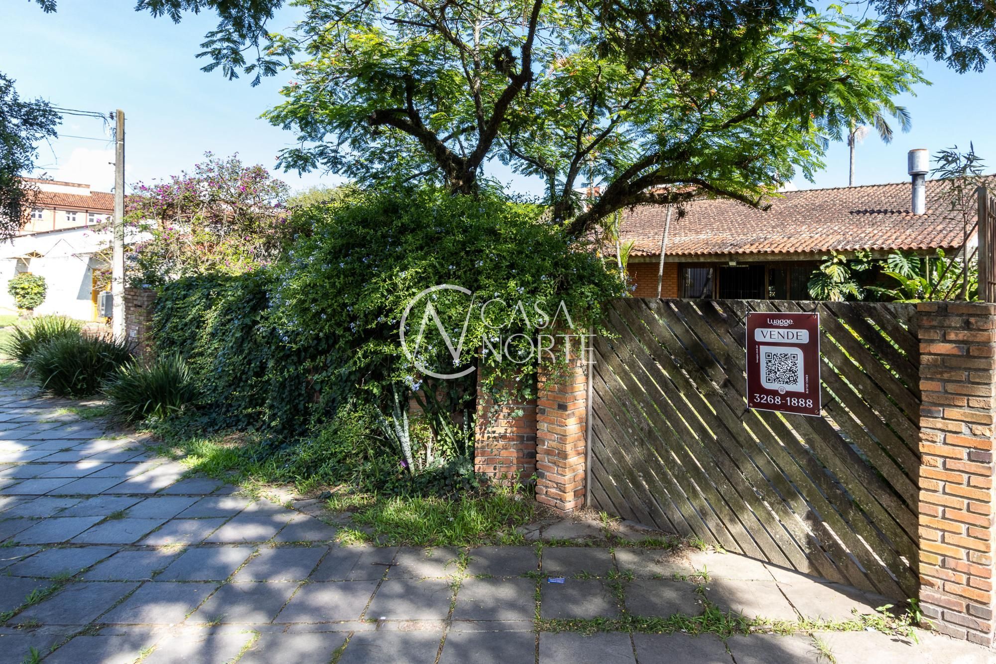 Terreno à venda  com 1254m², Rua Chico Pedro no bairro Camaquã em Porto Alegre