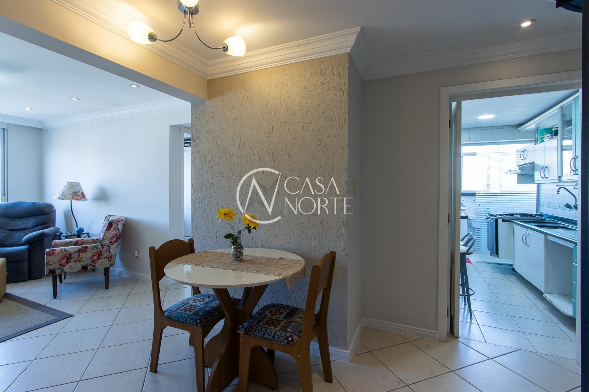 Duplex à venda com 2 quartos, 151m², 1 suíte, 1 vaga, Avenida Montenegro no bairro Petrópolis em Porto Alegre