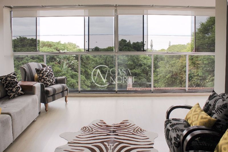 Casa de Condomínio à venda com 4 quartos, 347m², 2 suítes, 2 vagas, Rua Bororo no bairro Vila Assunção em Porto Alegre