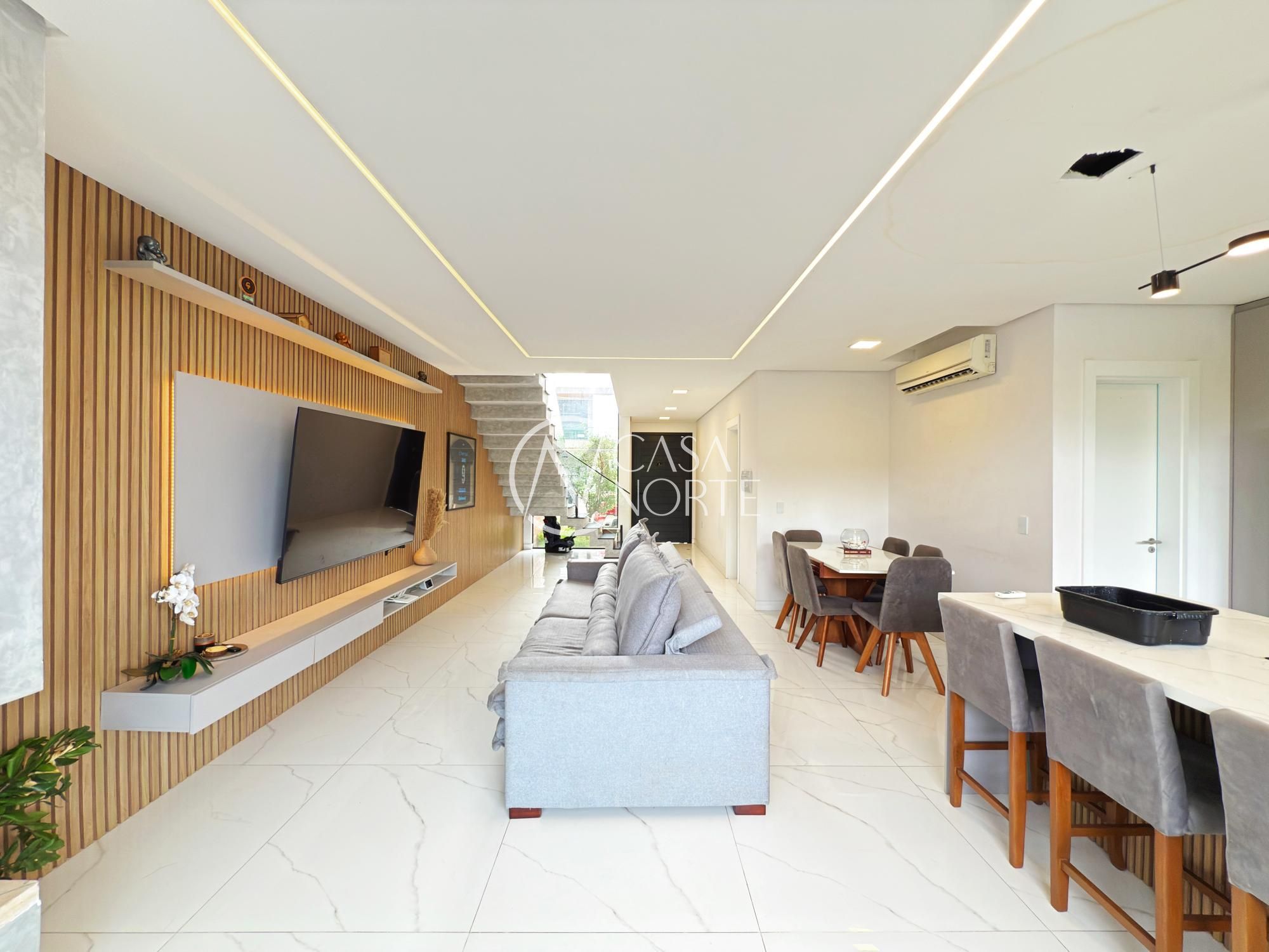 Casa de Condomínio à venda com 3 quartos, 189m², 3 suítes, 2 vagas, Rua Jorge Babot Miranda no bairro Aberta dos Morros em Porto Alegre