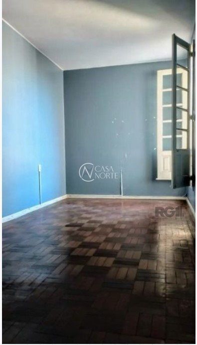 Apartamento à venda com 2 quartos, 78m², Rua Tiradentes no bairro Independência em Porto Alegre