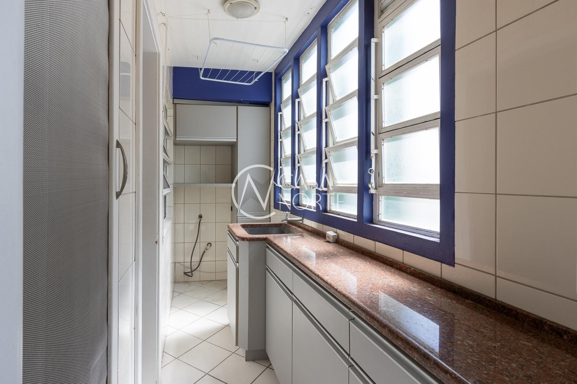 Apartamento à venda com 3 quartos, 115m², 1 suíte, 1 vaga, Rua Costa no bairro Menino Deus em Porto Alegre