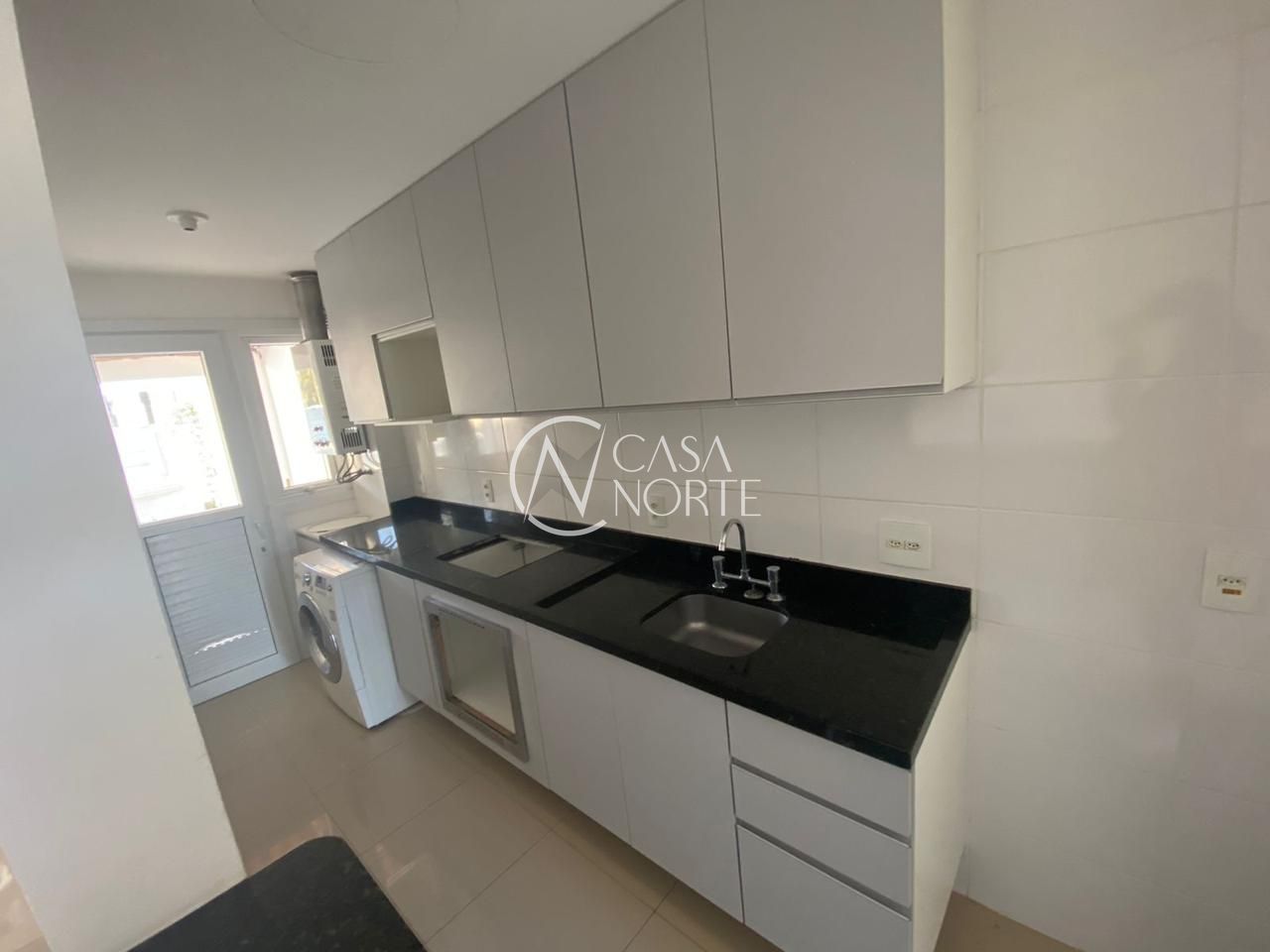 Casa à venda com 3 quartos, 78m², 1 suíte, 1 vaga, Rua Rui Biriva no bairro Lomba do Pinheiro em Porto Alegre