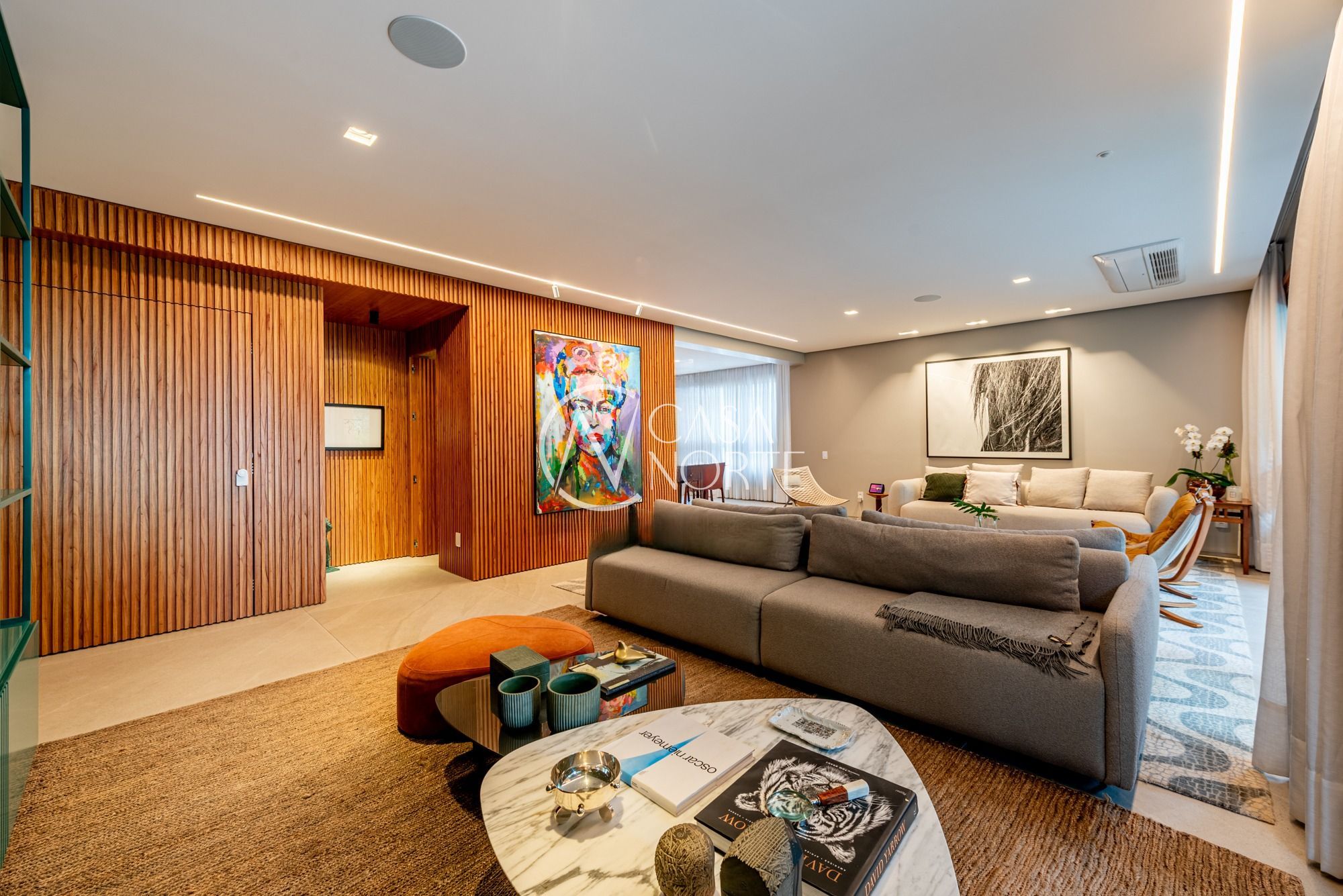 Apartamento à venda com 3 quartos, 346m², 3 suítes, 3 vagas, Rua Santo Inácio no bairro Moinhos de Vento em Porto Alegre