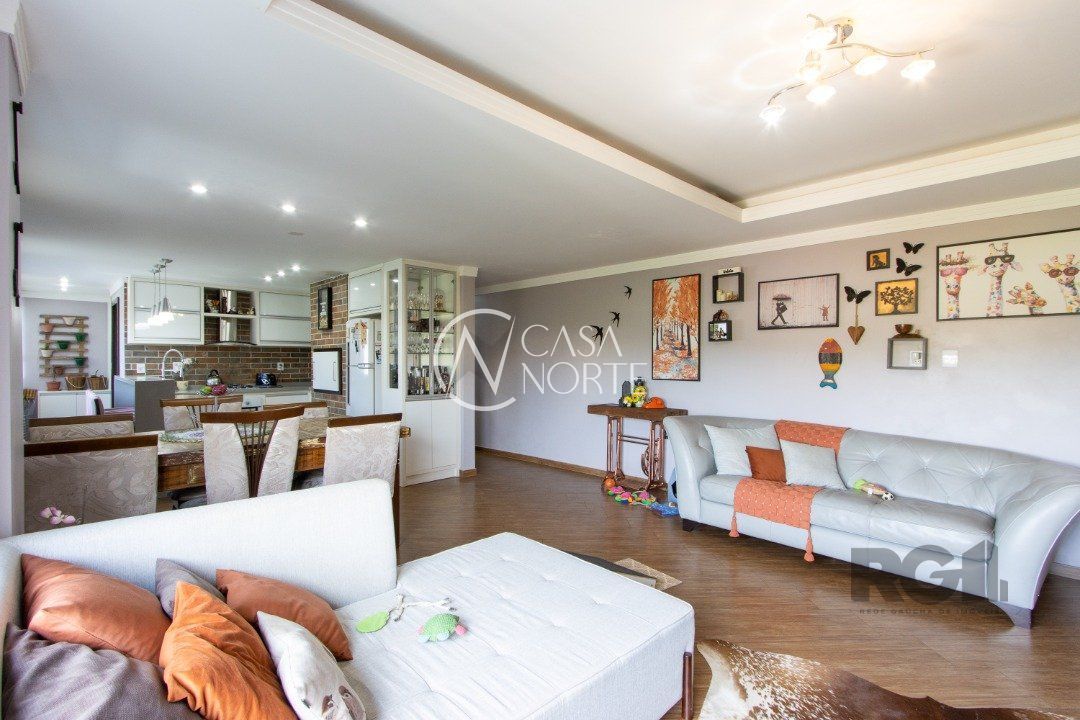 Apartamento à venda com 3 quartos, 124m², 1 suíte, 1 vaga, Avenida Niterói no bairro Medianeira em Porto Alegre