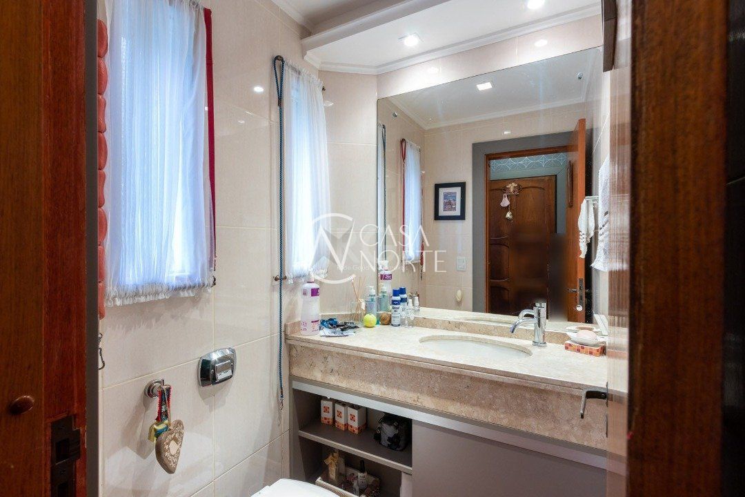 Cobertura à venda com 3 quartos, 234m², 1 suíte, 2 vagas, Avenida Icaraí no bairro Cristal em Porto Alegre
