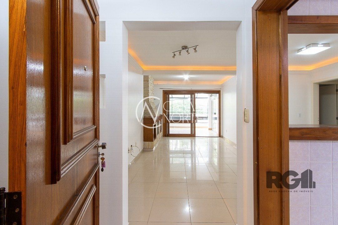 Apartamento à venda com 3 quartos, 137m², 1 suíte, 2 vagas, Rua Dea Coufal no bairro Ipanema em Porto Alegre