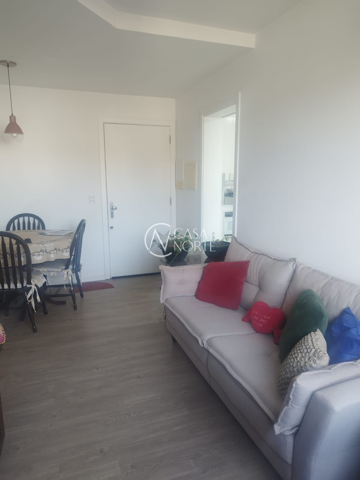 Apartamento à venda com 2 quartos, 56m², 1 suíte, 1 vaga, Avenida Doutor Carlos Barbosa no bairro Azenha em Porto Alegre