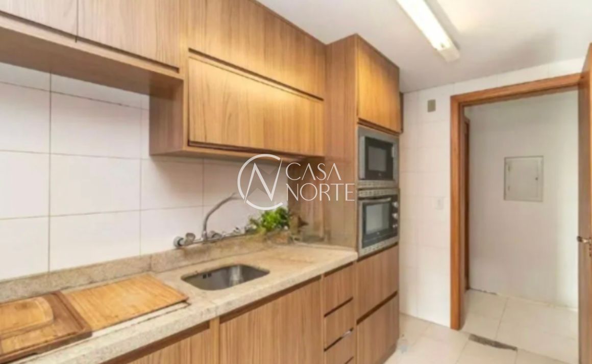 Apartamento à venda com 3 quartos, 84m², 1 suíte, 2 vagas, Avenida Encantado no bairro Petrópolis em Porto Alegre