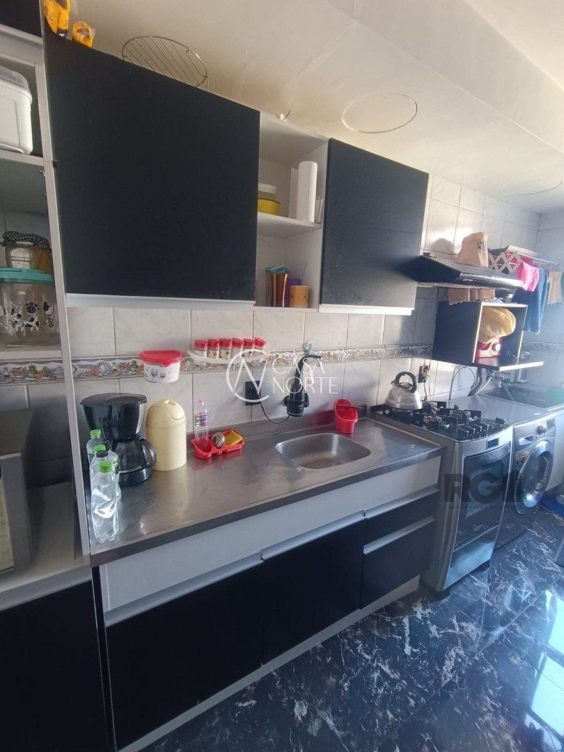 Apartamento à venda com 2 quartos, 63m², Avenida Wenceslau Escobar no bairro Tristeza em Porto Alegre