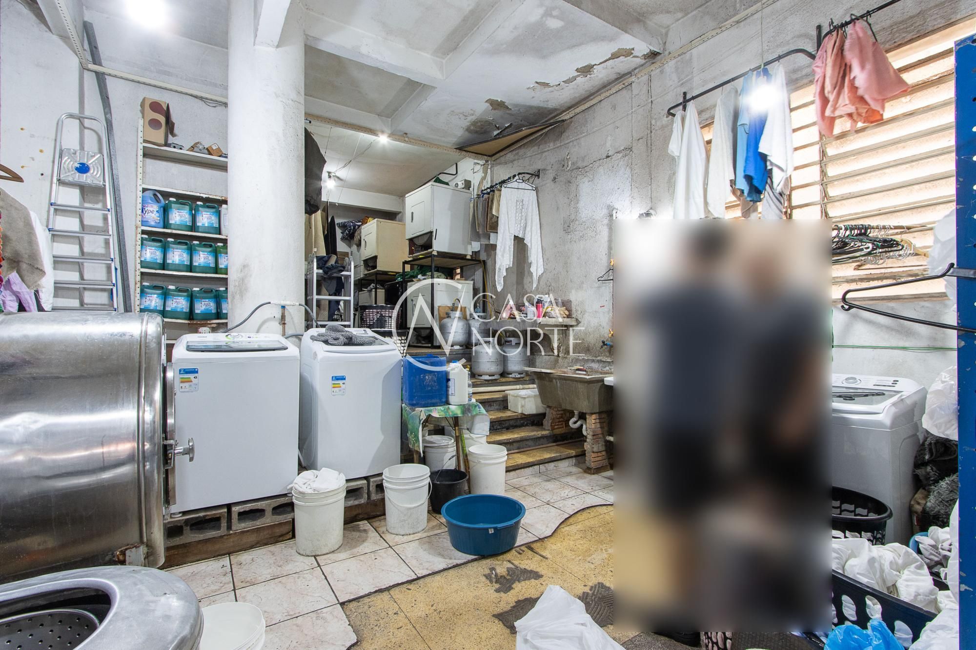 Loja à venda , 150m², Rua José do Patrocínio no bairro Cidade Baixa em Porto Alegre