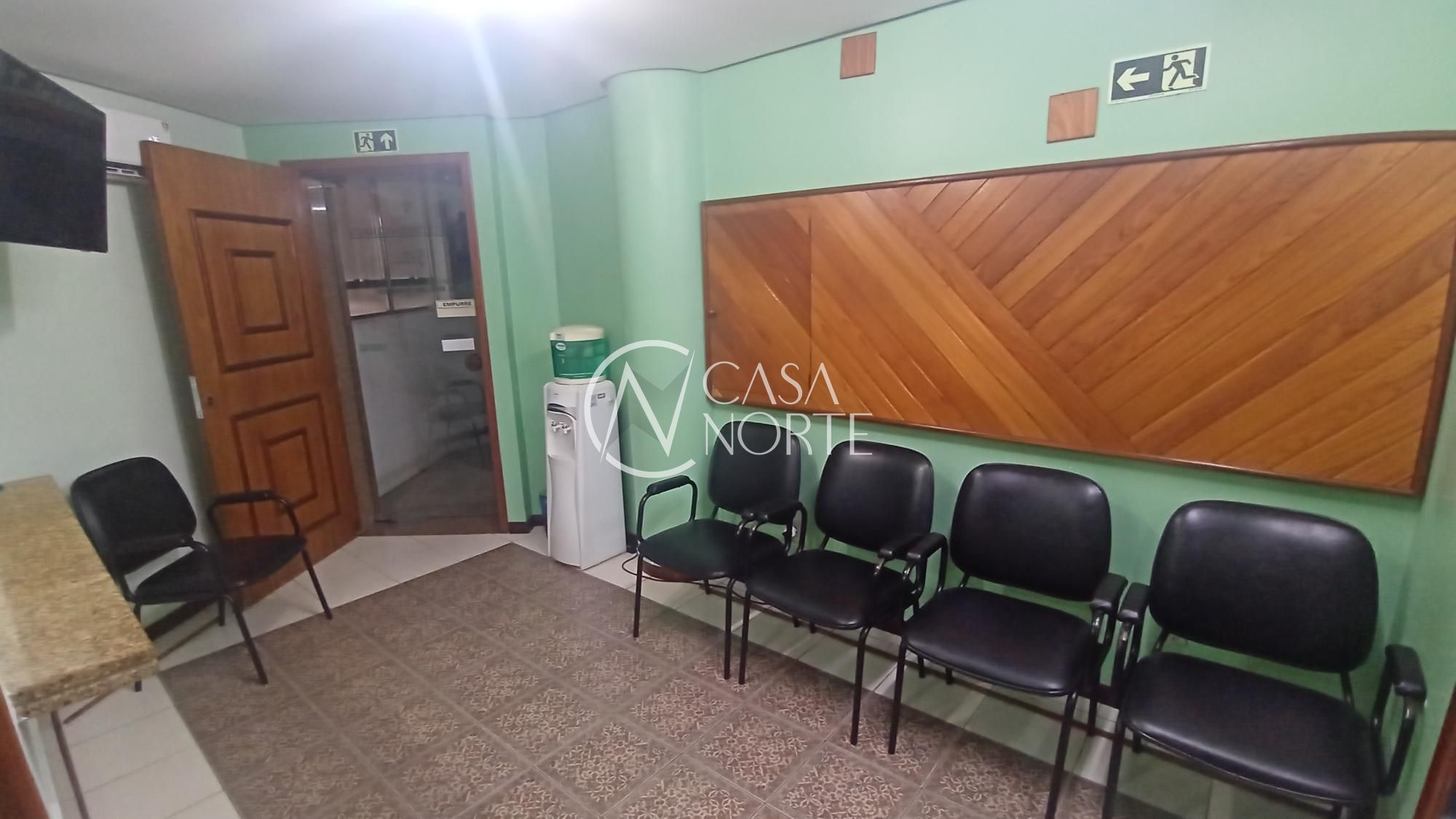 Sala Comercial à venda com 3 quartos, 69m², Rua Professor Annes Dias no bairro Centro Histórico em Porto Alegre