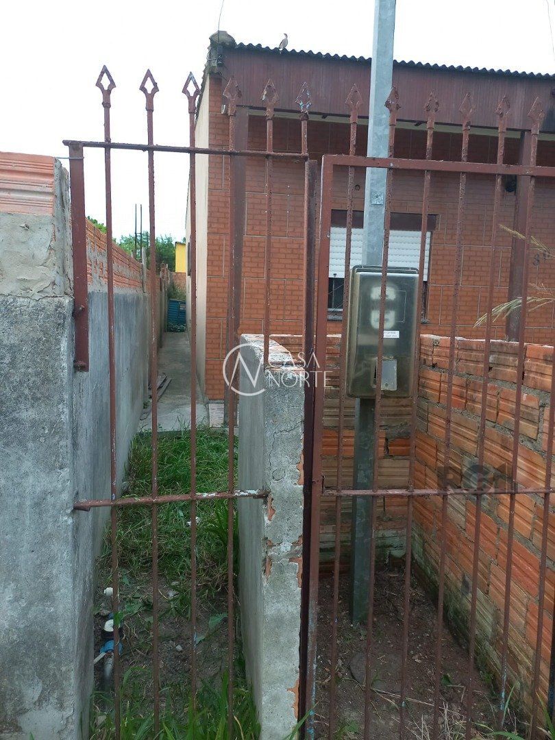 Casa à venda com 3 quartos, 132m², 1 suíte, 3 vagas, Rua Horacildo Albuquerque do Canto no bairro Lami em Porto Alegre