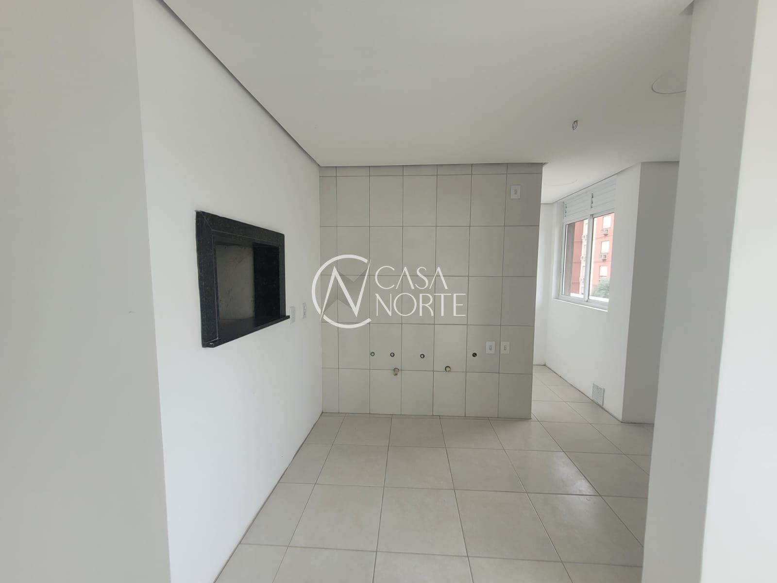 Apartamento à venda com 3 quartos, 74m², 1 suíte, 2 vagas, Rua Frei Germano no bairro Partenon em Porto Alegre