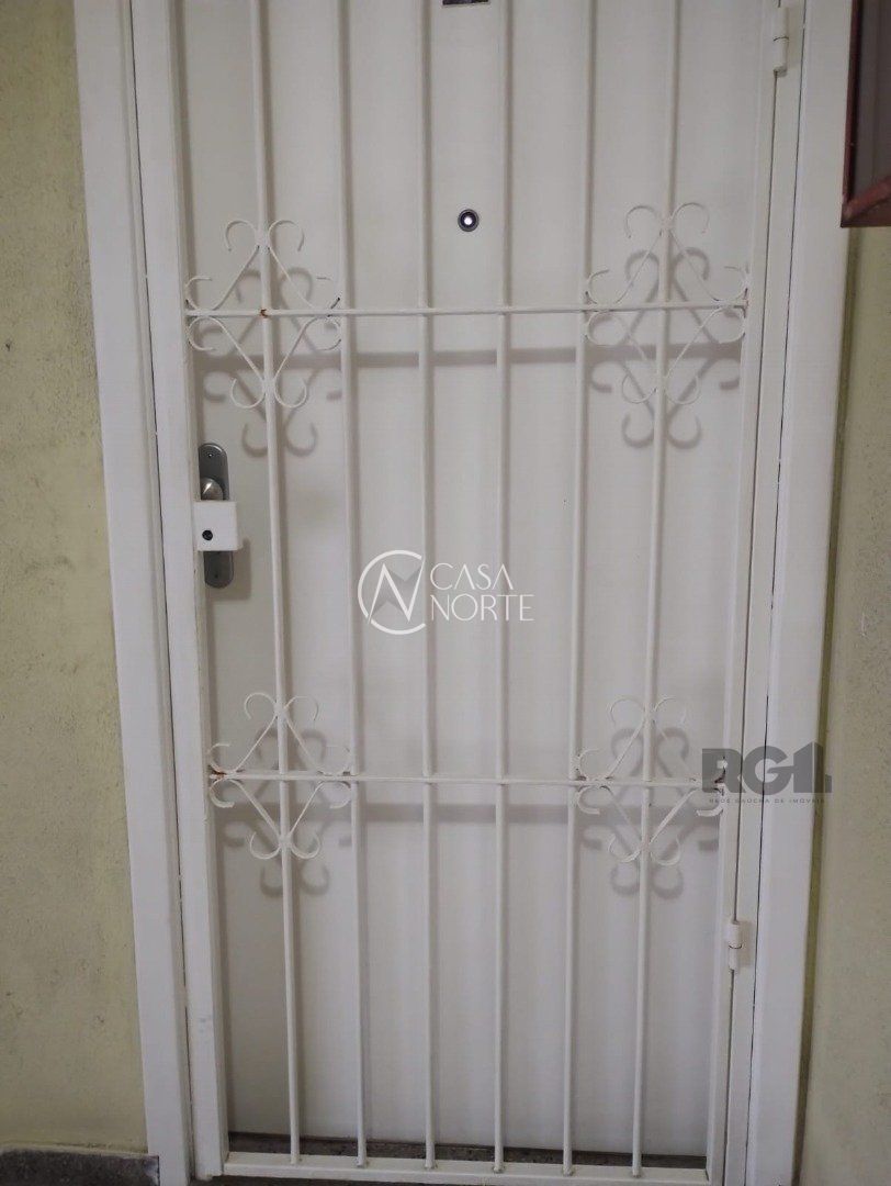 Apartamento à venda com 1 quarto, 40m², Avenida Coronel Lucas de Oliveira no bairro Petrópolis em Porto Alegre