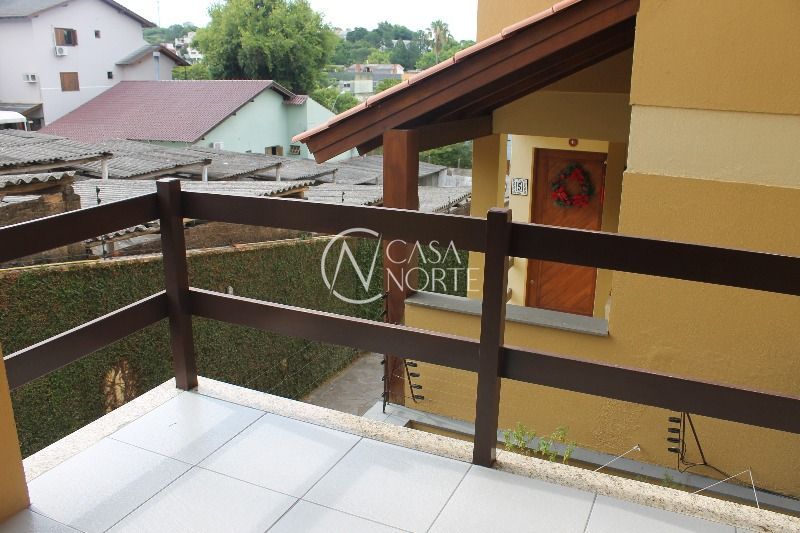 Casa de Condomínio à venda com 3 quartos, 168m², 1 suíte, 4 vagas, Rua General Rondon no bairro Tristeza em Porto Alegre