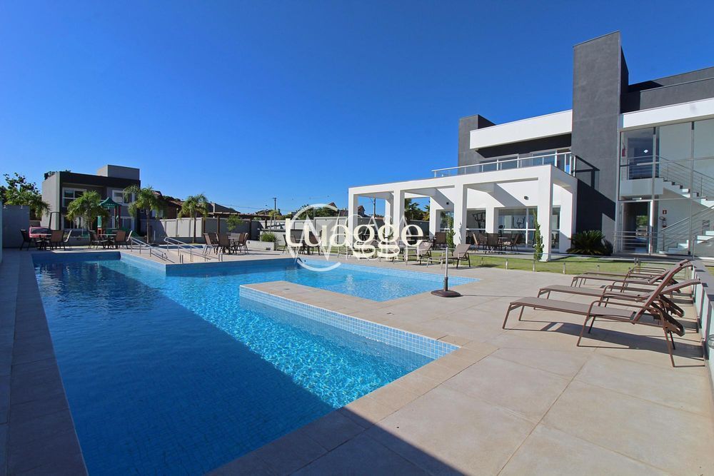 Casa de Condomínio à venda com 3 quartos, 184m², 3 suítes, 2 vagas, Rua Sinai no bairro Ipanema em Porto Alegre