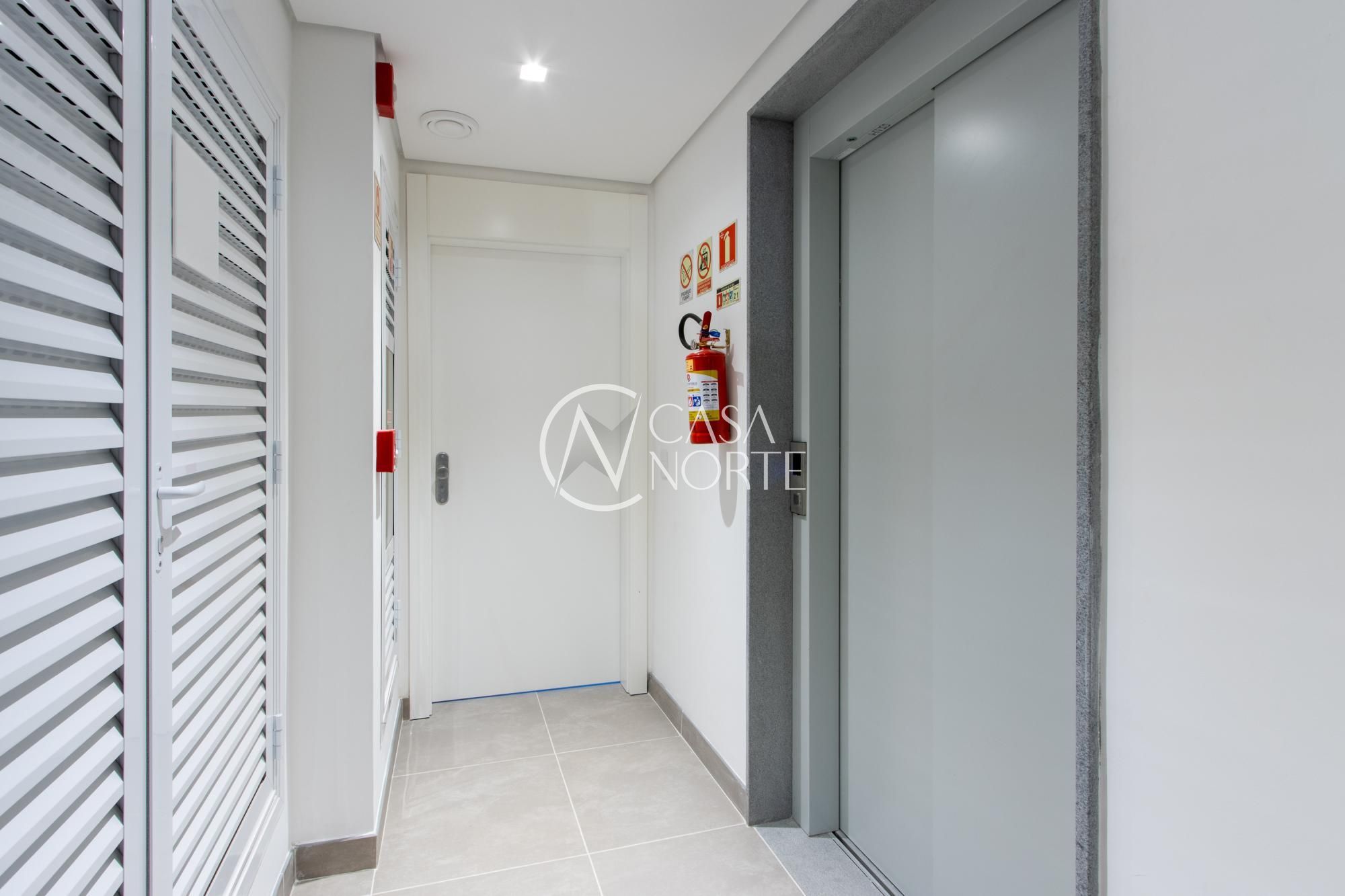 Apartamento à venda com 3 quartos, 209m², 3 suítes, 4 vagas, Rua Pedro Chaves Barcelos no bairro Auxiliadora em Porto Alegre
