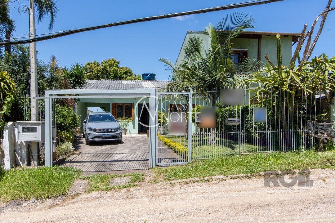 Casa à venda com 4 quartos, 150m², 1 suíte, 3 vagas, Rua Monte Claro no bairro Hípica em Porto Alegre