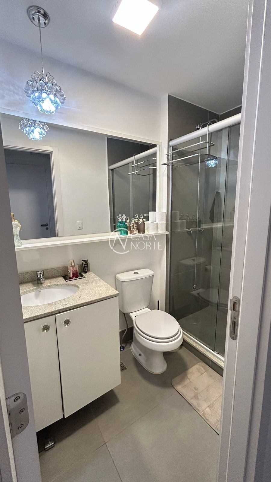 Apartamento à venda com 2 quartos, 60m², 1 suíte, 1 vaga, Rua Coronel Aparício Borges no bairro Glória em Porto Alegre