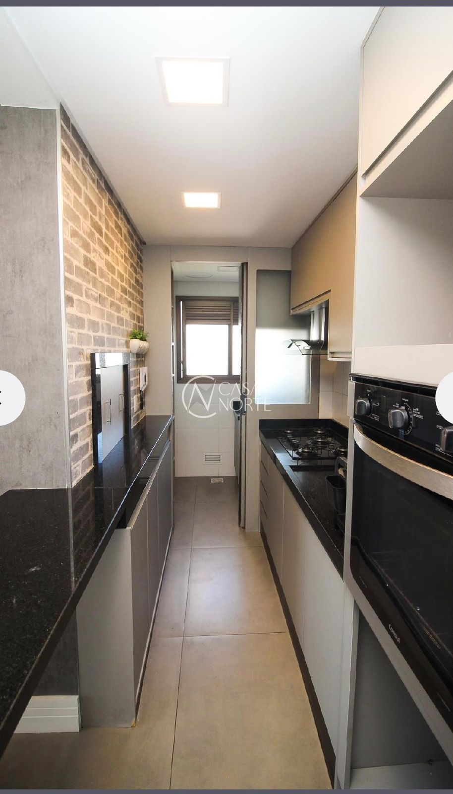 Apartamento à venda com 3 quartos, 76m², 1 suíte, 2 vagas, Travessa Escobar no bairro Camaquã em Porto Alegre