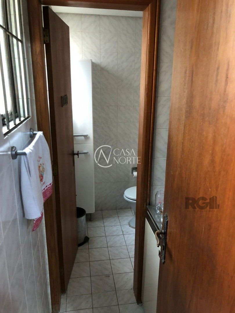 Sala Comercial à venda , 74m², Rua Vicente da Fontoura no bairro Rio Branco em Porto Alegre