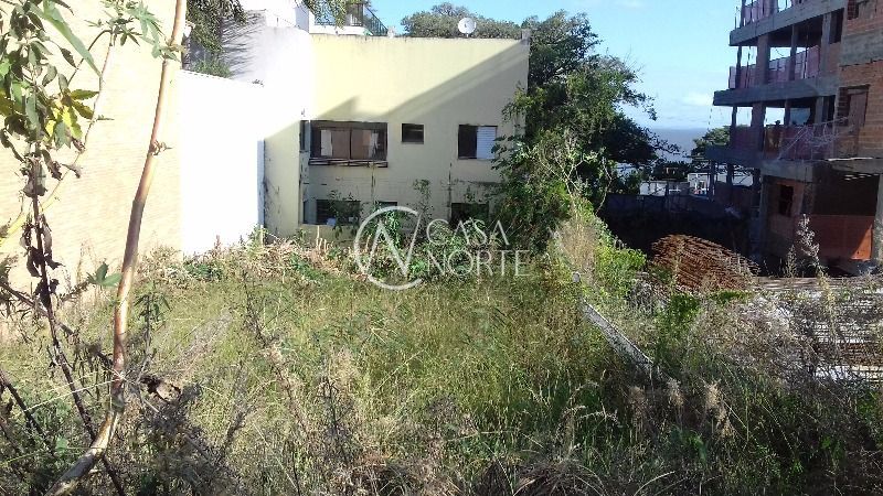 Terreno à venda  com 297m², Rua Doutor Possidonio Cunha no bairro Vila Assunção em Porto Alegre