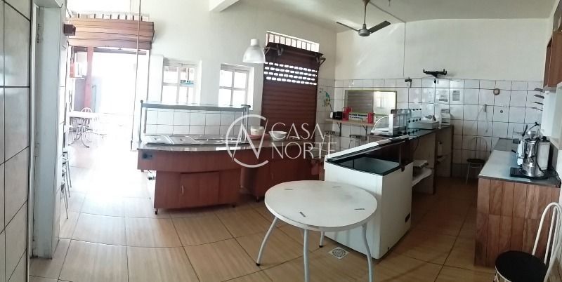 Casa Comercial à venda , 300m², 8 vagas, Avenida Major Dionisio Dorneles no bairro Sarandi em Porto Alegre