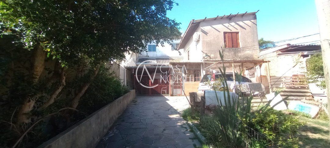 Terreno à venda  com 300m², Rua Flávio Antônio Luce no bairro Vila Nova em Porto Alegre