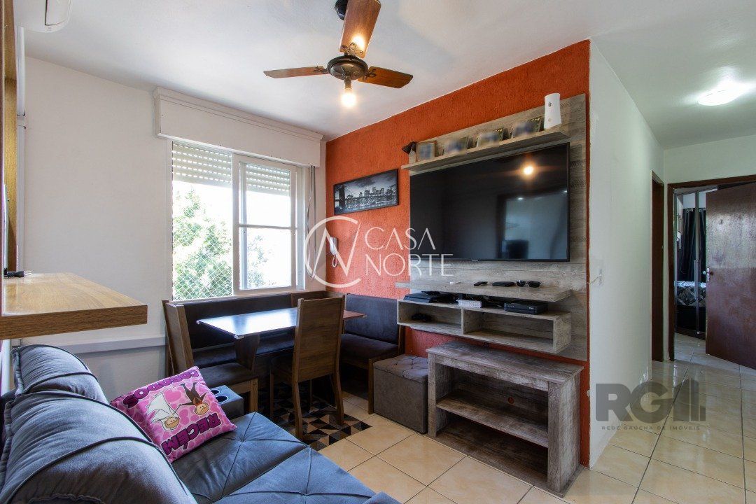 Apartamento à venda com 2 quartos, 46m², 1 vaga, Rua José Domingos Varella no bairro Cavalhada em Porto Alegre
