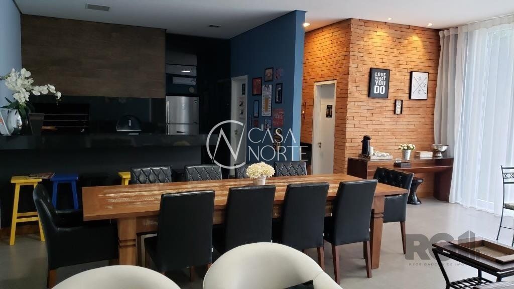 Casa à venda com 3 quartos, 404m², 1 suíte, 2 vagas, Rua Deputado Astério de Mello no bairro Teresópolis em Porto Alegre