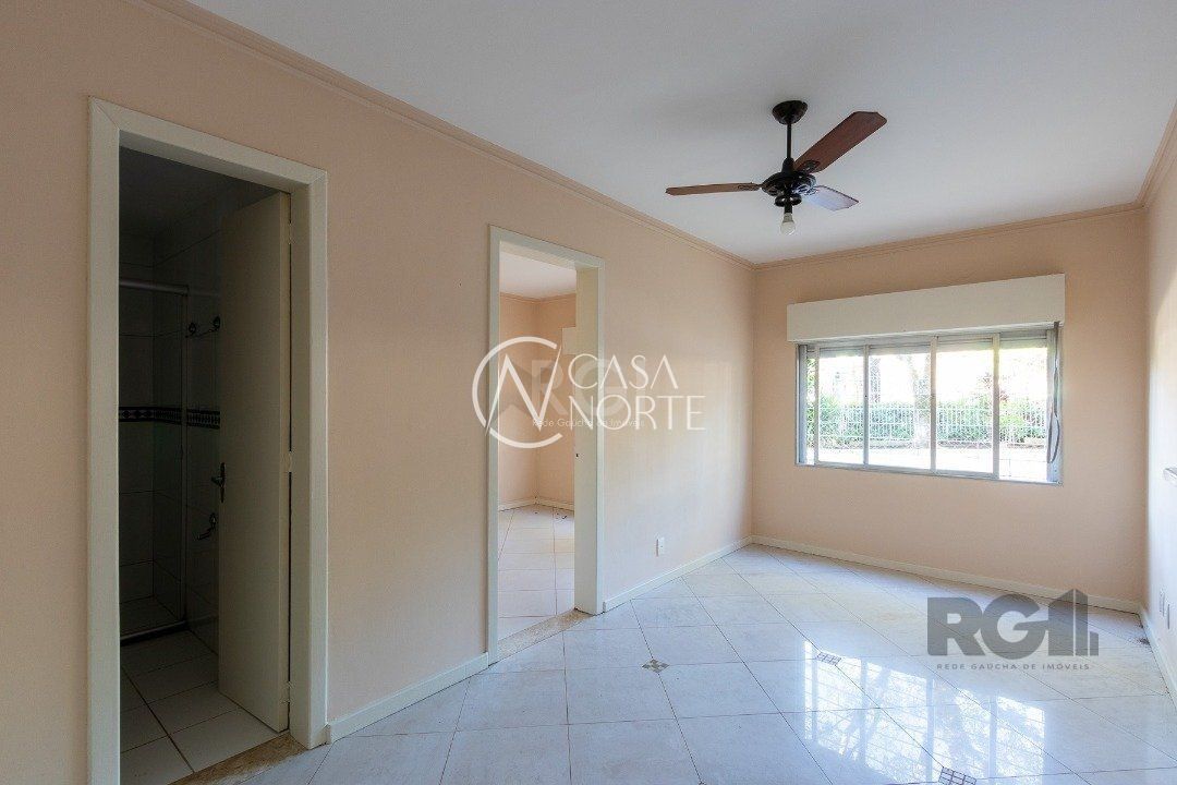 Apartamento à venda com 1 quarto, 38m², 1 vaga, Rua Marechal Hermes no bairro Camaquã em Porto Alegre