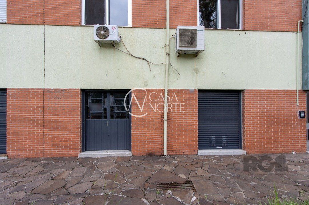 Loja à venda , 71m², Rua Coronel Massot no bairro Cristal em Porto Alegre