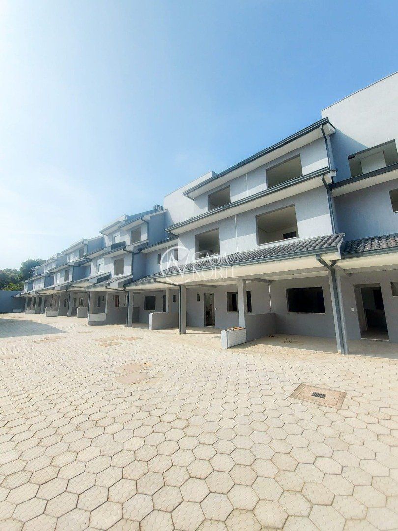 Casa de Condomínio à venda com 4 quartos, 128m², 2 suítes, 2 vagas, Rua Landel de Moura no bairro Tristeza em Porto Alegre