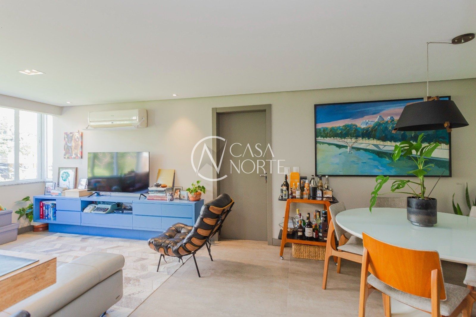 Apartamento à venda com 3 quartos, 89m², 1 suíte, 2 vagas, Rua Tito Lívio Zambecari no bairro Mont Serrat em Porto Alegre