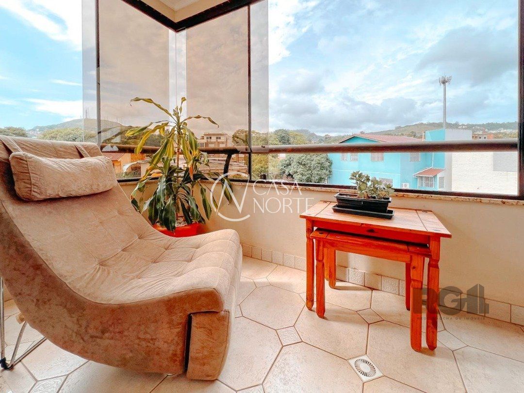 Apartamento à venda com 3 quartos, 168m², 1 suíte, 2 vagas, Avenida Sergipe no bairro Glória em Porto Alegre