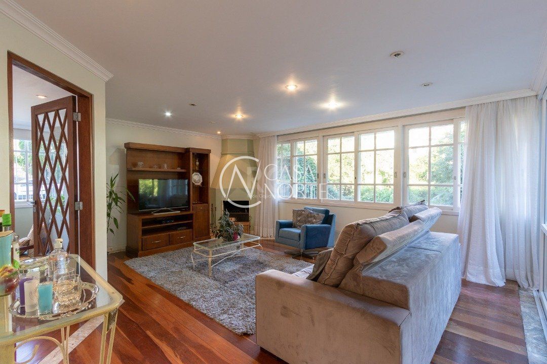 Casa de Condomínio à venda com 3 quartos, 322m², 1 suíte, 4 vagas, Rua Doutor Arnaldo da Silva Ferreira no bairro Jardim Isabel em Porto Alegre