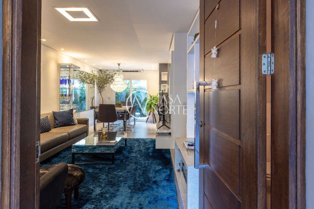 Casa de Condomínio à venda com 3 quartos, 202m², 1 suíte, 2 vagas, Avenida Otto Niemeyer no bairro Tristeza em Porto Alegre