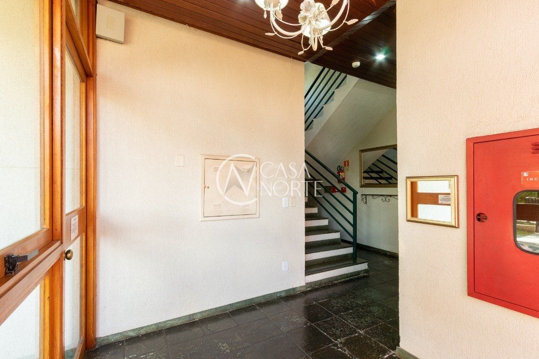 Cobertura à venda com 2 quartos, 157m², 2 vagas, Rua Doutor Barcelos no bairro Tristeza em Porto Alegre